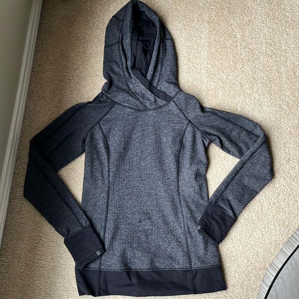 Lululemon Sweatshirt